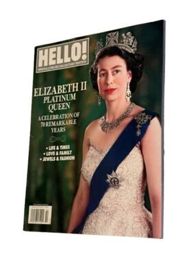 Magazine Elizabeth II Platinum Queen Special Edition - Green Cover